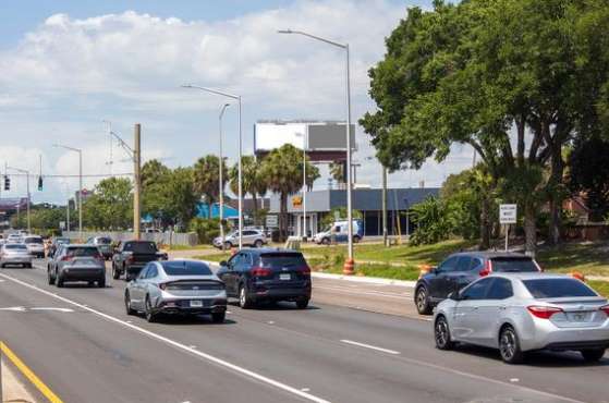 Location photo for S Semoran Blvd near S Semoran Blvd and University Park Dr (Winter Park)