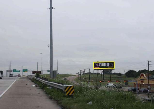 SH 360 W/S S/O PARK ROW Media