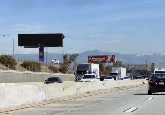 91 Fwy NL .7 mi E/O Van Buren Blvd Media