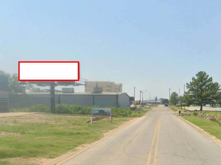 FAIR PARK Blvd E/S, 350 ft N/O PHILLIPS DRIVE, N/F Media