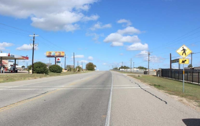 State Hwy 95 83 ft N/O Sandy Oaks Loop NEC Media