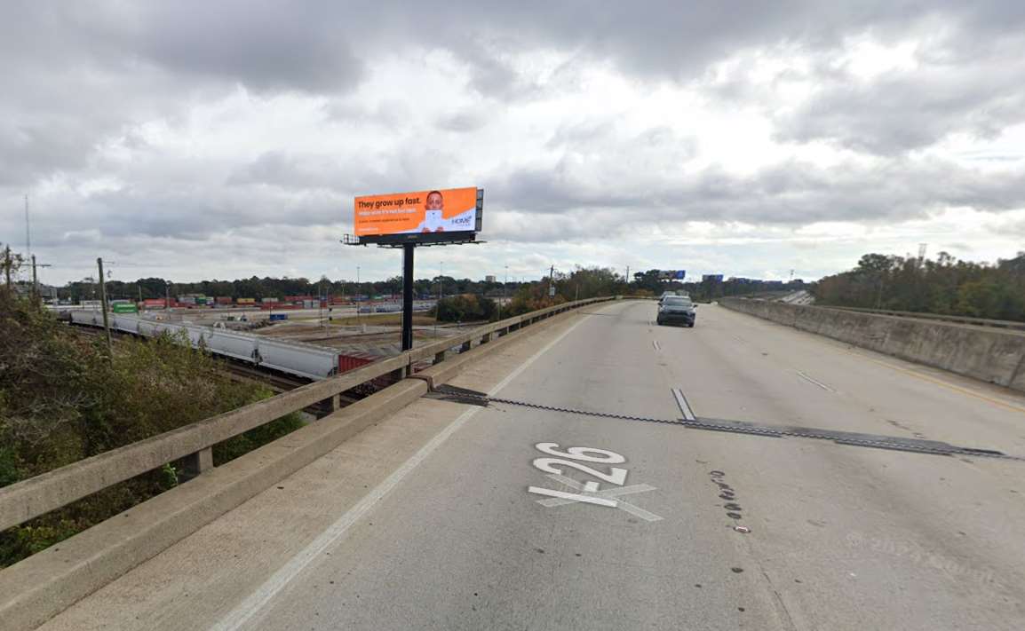 I-26 1.1 mi W/O Dorchester Rd NS Media