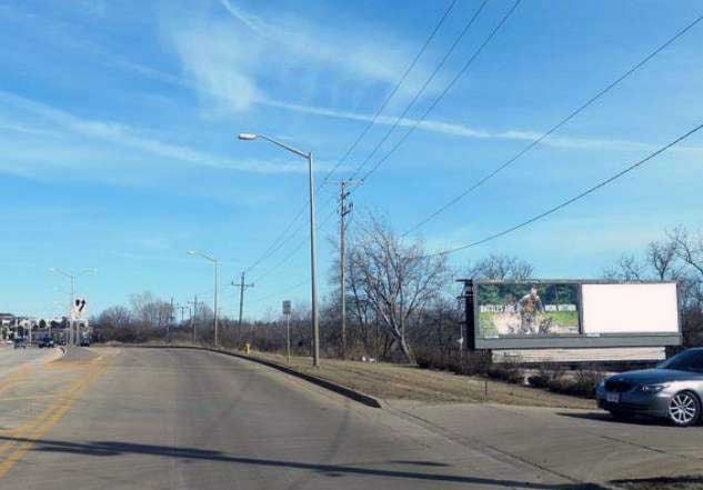 Location photo for E Main St near Main St at Planet Fitness (Waukesha)