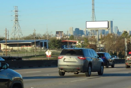 Location photo for East Fwy near N Wayside Dr @ Lyons Ave, Denver Harbor / Port Houston (Houston)