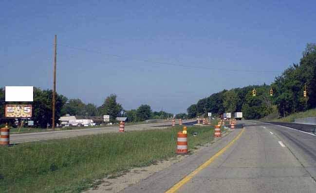 M-21 .2 mi E/O Ada Dr (E/O Pettis) SS F/E Media