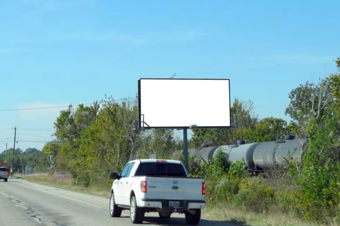 Location photo for Beaumont Hwy near Van Hut Lane At Green River, Houmont Park (Houston)