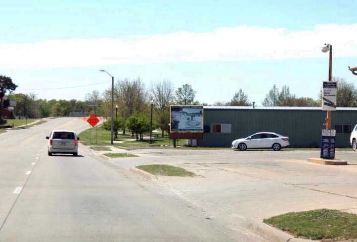 US-81 (MM 29.52) Wellington, KS., L/S Media