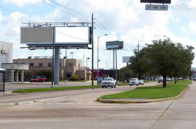 Location photo for Almeda Genoa Rd near Almeda Genoa Rd @ Rowlett Rd, Greater Hobby Area (Houston)