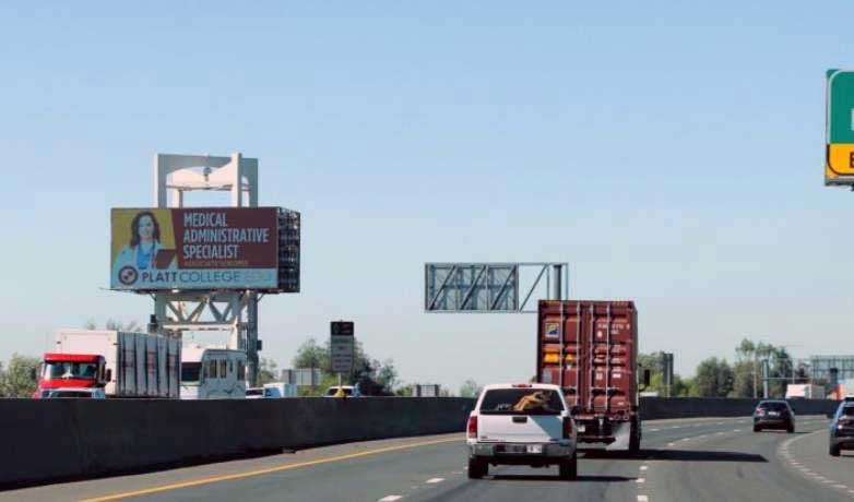 Location photo for Kinross Ln near Moreno Valley Mall (Moreno Valley)