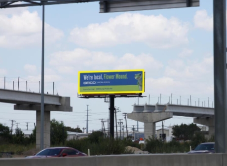 I-35E @ CROSBY RD S/O BELTLINE W/S Media