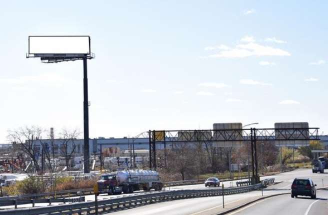 Location photo for Doremus Ave near Doremus Ave at Roanoke Ave (Newark)