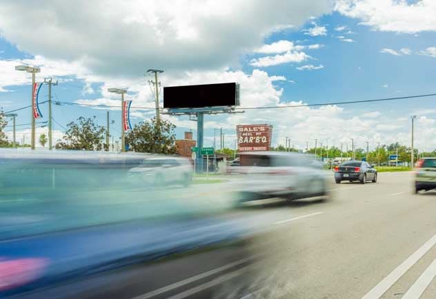 US 1 50.00 ft S/O Dixieland Dr E/S F/N Media