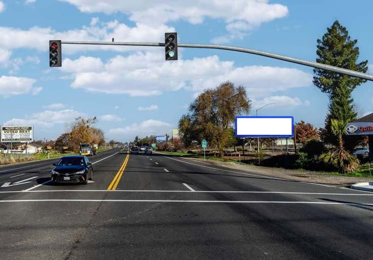 Es Hwy 99 280.00 ft N/O Bogue Road, #2 F/S Media