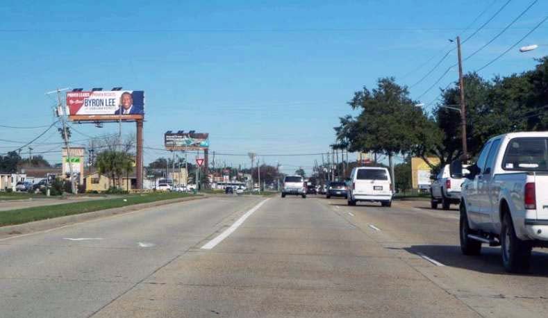 W/S BARATARIA .5 MILES N/O LAPALCO Media