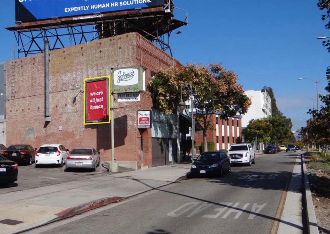 SANTA MONICA BL NL 51' W/O ENSLEY AVE WF Media