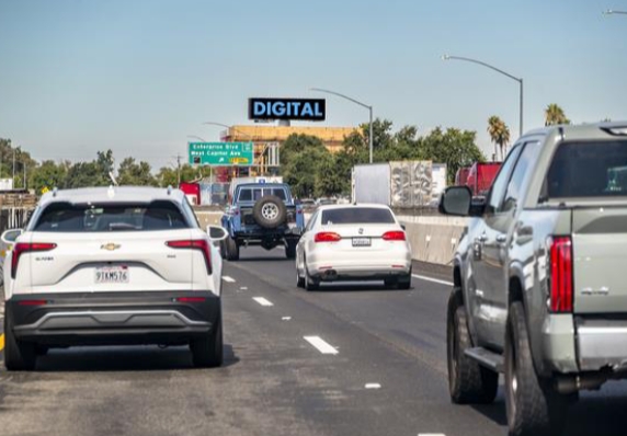 Location photo for W Capitol Ave near W. Capitol at Enterprise (West Sacramento)