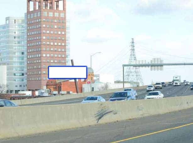 Location photo for Broad St near Housatonic Community College, Beacon Hall, Downtown (Bridgeport)