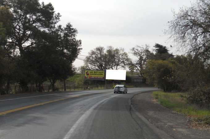 Old Redwood Hwy .80 mi N/O Mendocino E/S F/NW Media