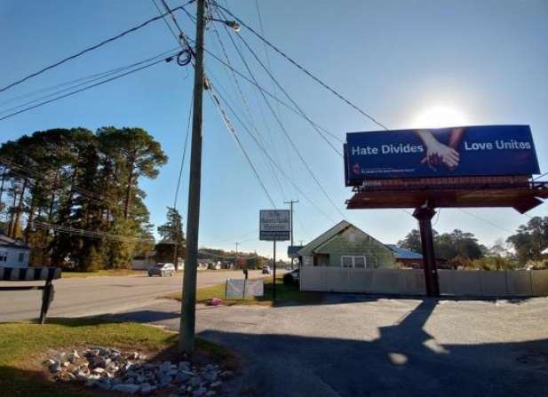 1625 US 17(N.ROAD ST.) 0.1 mi S/O FERRY ROAD WS Media