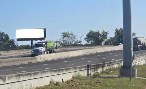 N/S IH-10 @ 1563 Grand Ave Media