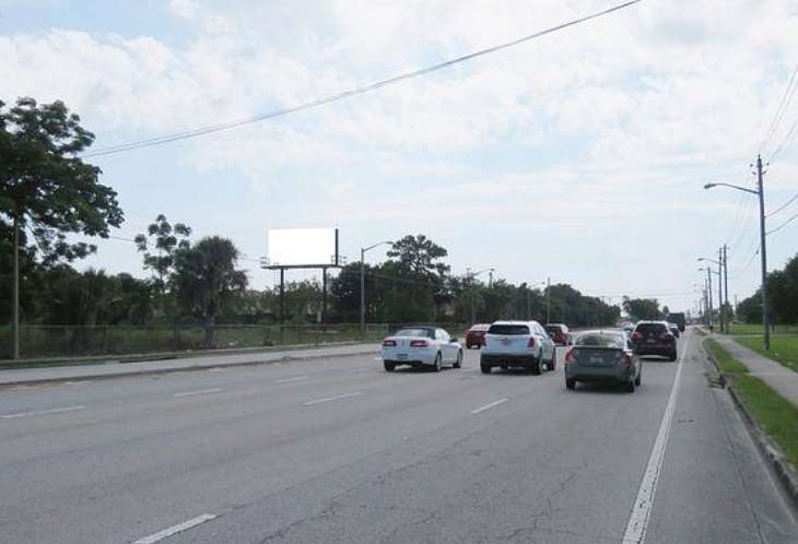 Location photo for HYPOLUXO RD at LAWRENCE RD (Palm Beach County)