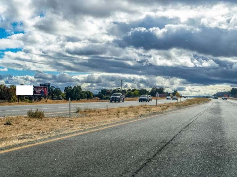 Us 101 2 mi N/O Spring St Ovcr E/S F/N Media