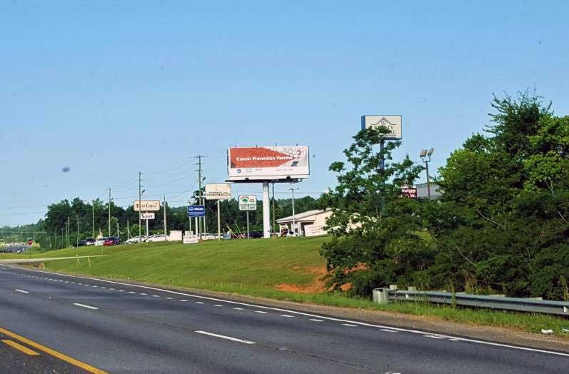 Hwy 14, 75ft e/o Oaktree Rd N/S, E/F Media