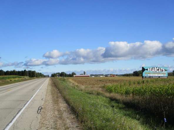 STH 42 .25 mi n/o CTH G E/S, S/F Media