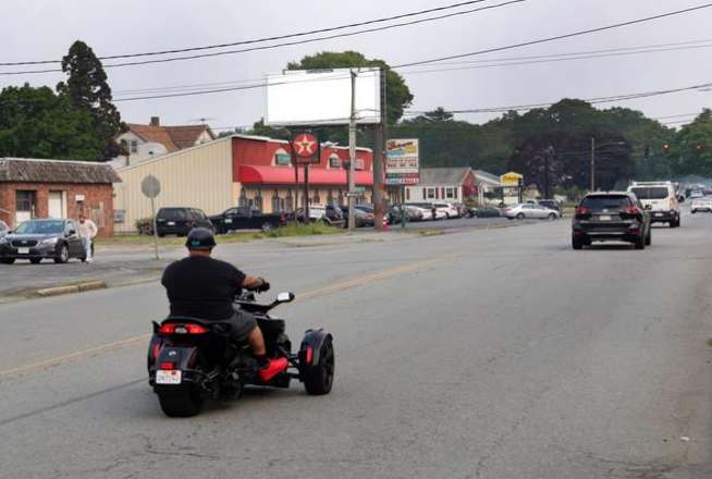 Location photo for Ashley Blvd near Ashley Blvd and Wood St (New Bedford)