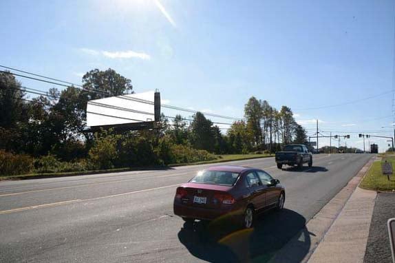 Location photo for Centreville Rd near Maplewood Center (Manassas)