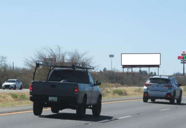 Location photo for I-10 SS 0.93mi E/O SH 90 mm 302.93 F/E - 1