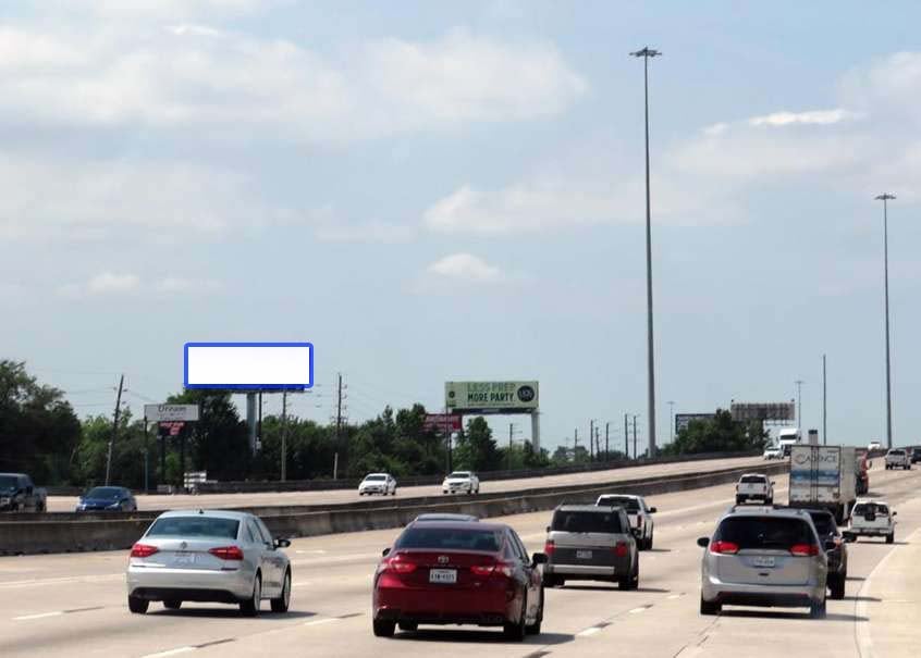 I-45N 700 ft N/O Spring Stubner E/S F/N Media