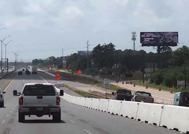 i45; 120' N/O Kirby Dr; 0.4 Mi
 S/O FM 1765,La Marque,
 77554 Media