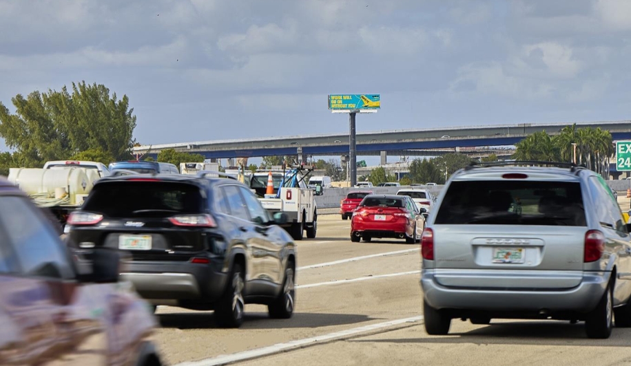 -95 Freeway @ I595 Freeway Interchange F/S / 33312 Media