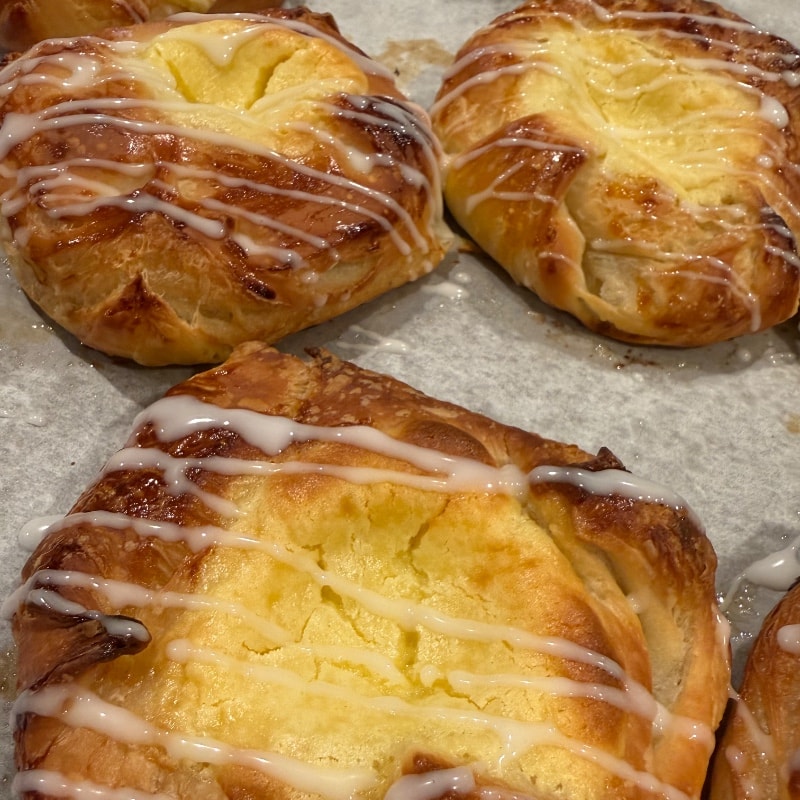 Cream cheese danish