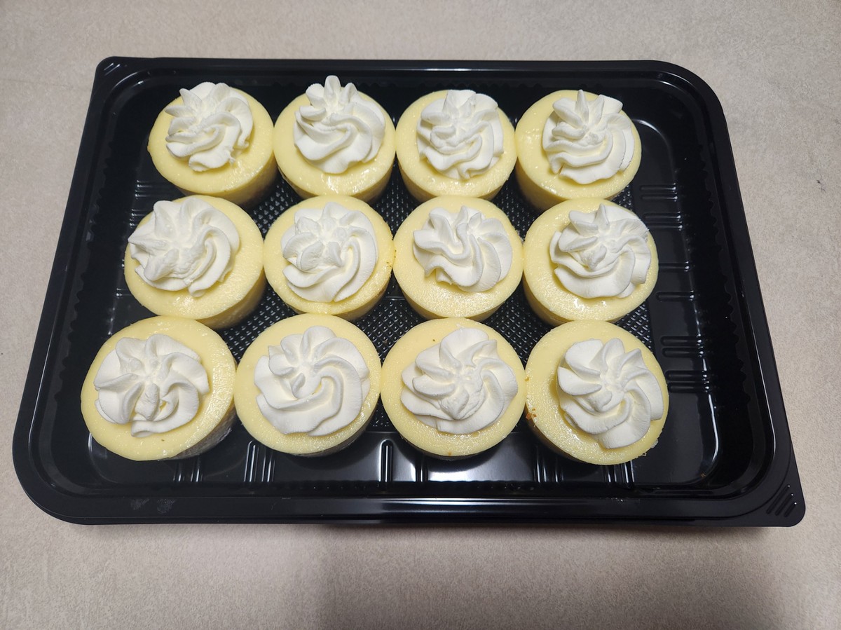Dozen Cheesecake Bites