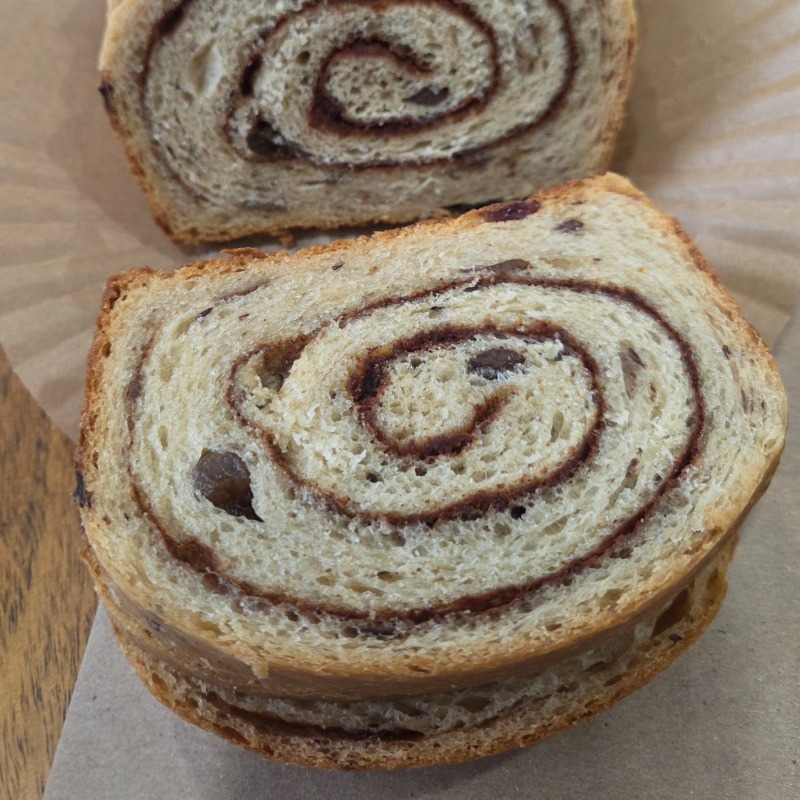 C&R Loaf by Lydia