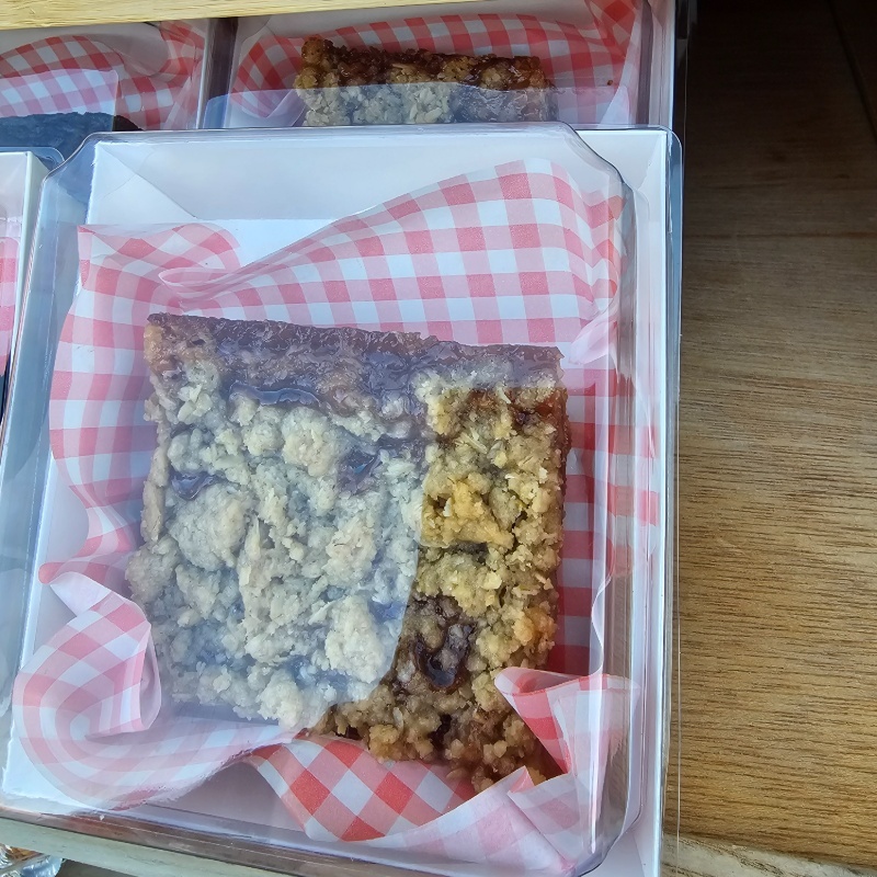 Photo of Strawberry Oatmeal Bars