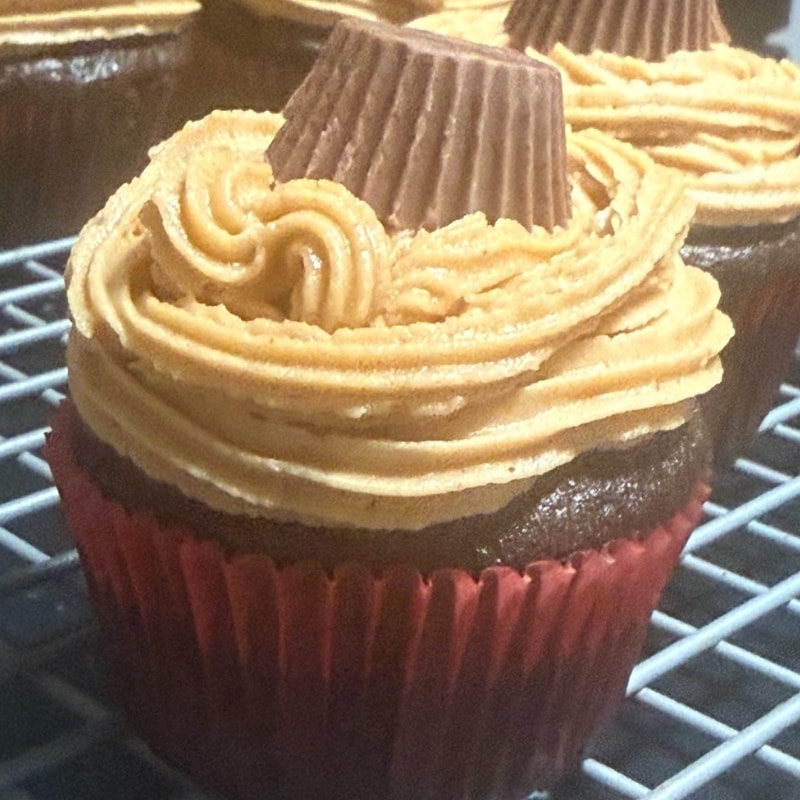 Photo of Peanut butter chocolate cupcakes