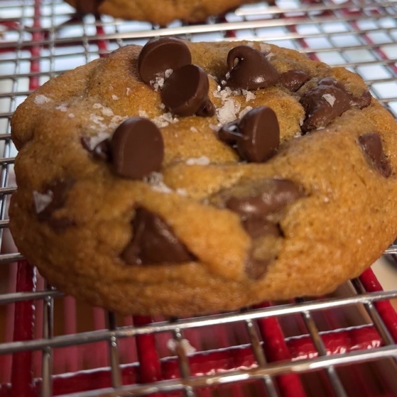 Brown Butter Sourdough Chocolate Chip Cookies  (6)