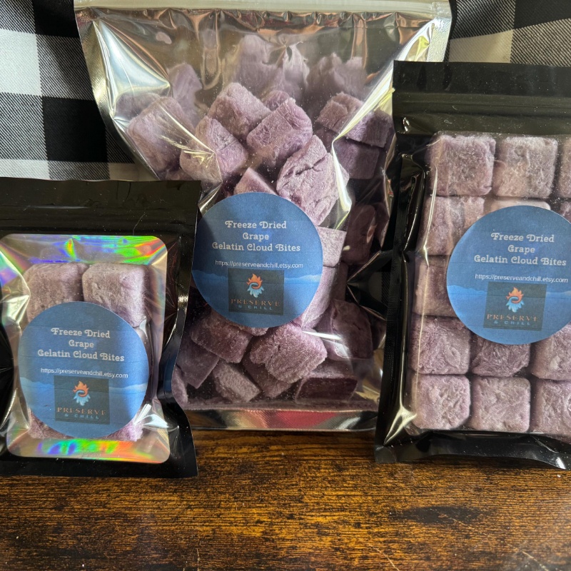 Photo of Grape Gelatin Cloud Bites