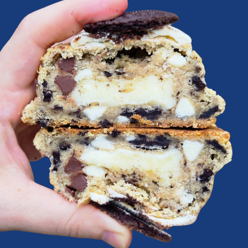 Cookies N' Cream Stuffed Cookie