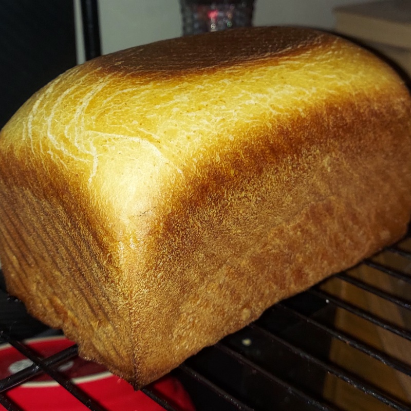 Sourdough Sandwich Bread