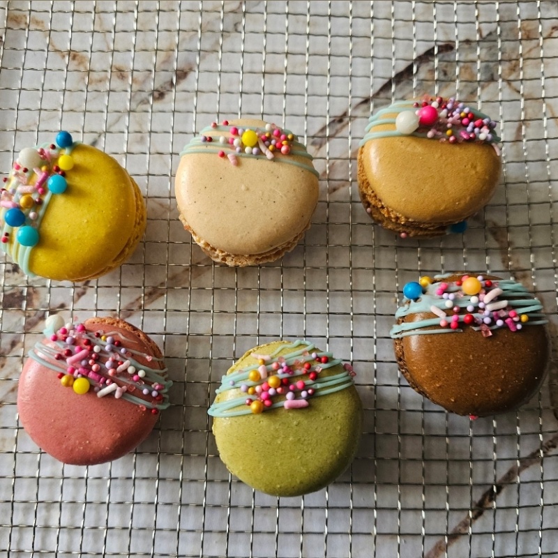 My 6 flavors with additional charge chocolate drizzle and sprinkles