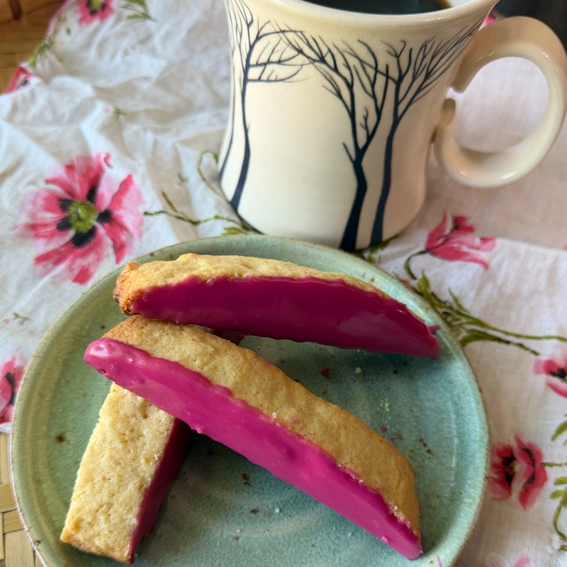 Lemon Biscotti with Blueberry Glaze - 4 pack