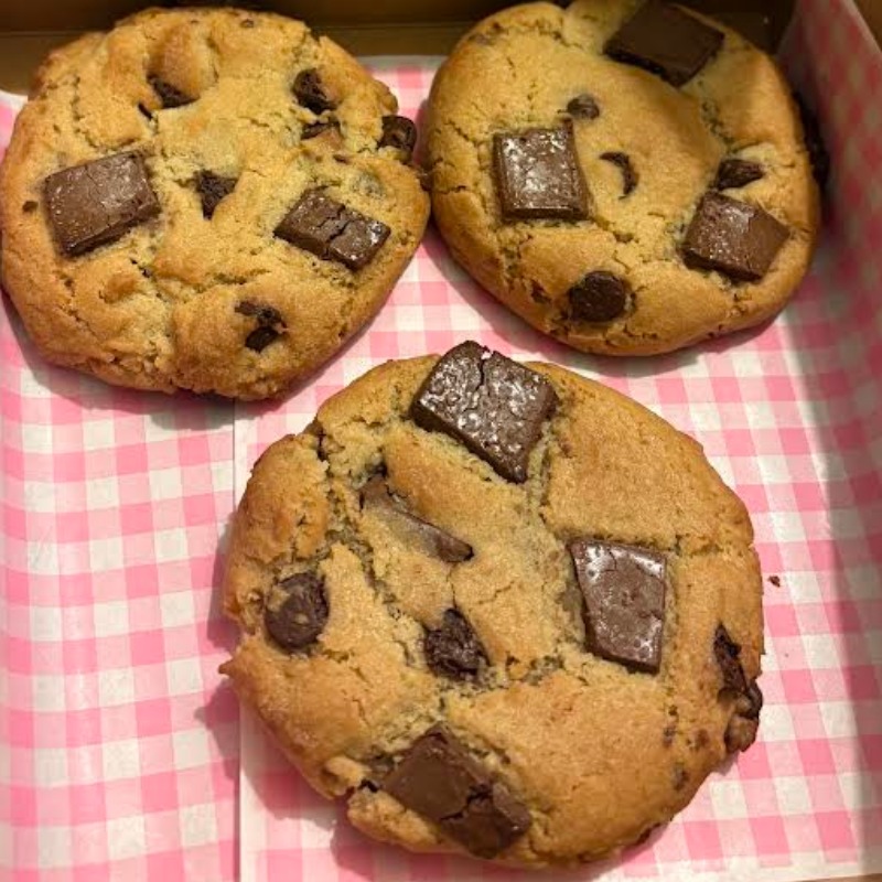 Chocolate Chip Cookies