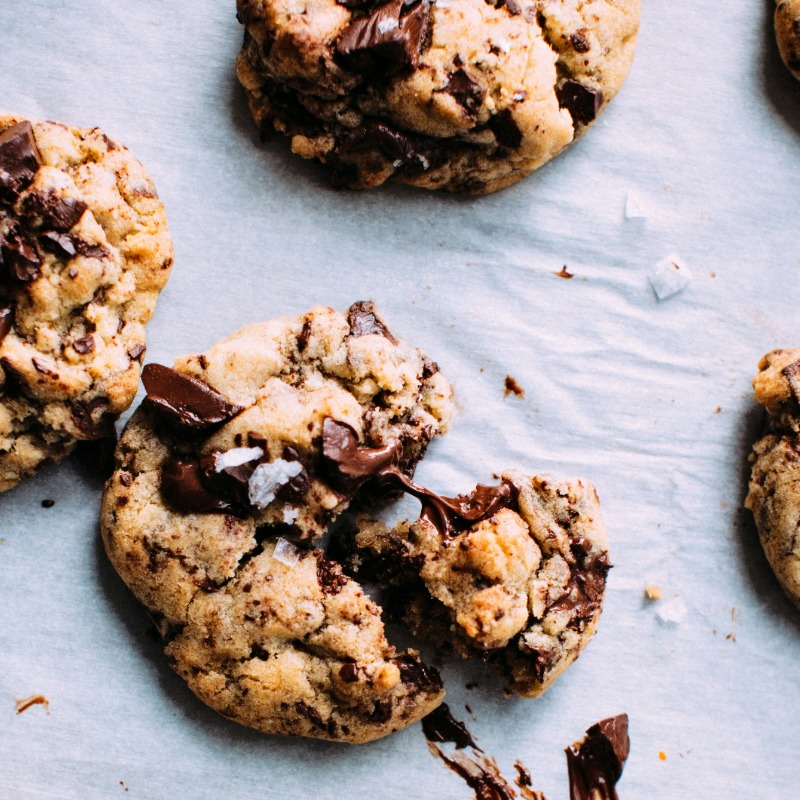 Brown Butter Sourdough Discard Chocolate Chip Cookies