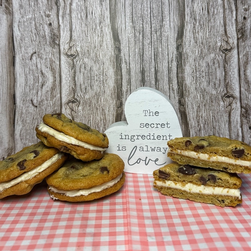 Chocolate Chip Cookie Sandwich
