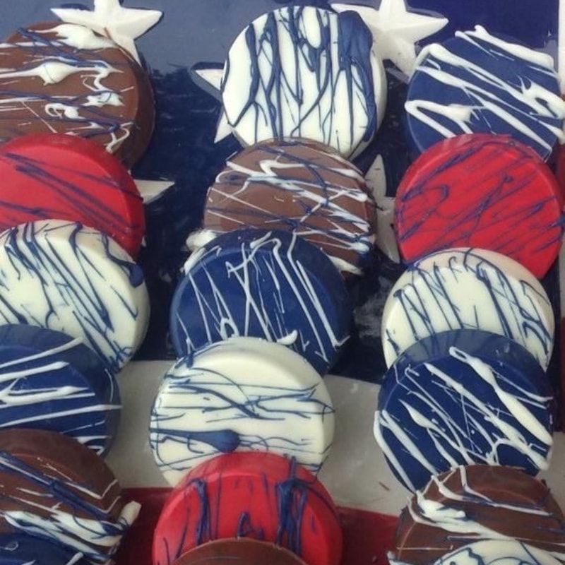 Chocolate Covered Oreos - Patriotic Edition 🇺🇸