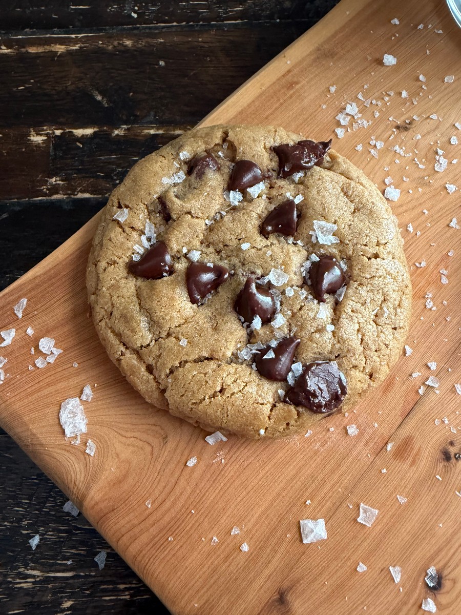 Brown Butter Chocolate Chip Cookie